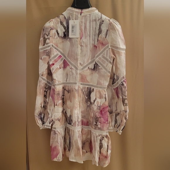 Fleurz Linen Mini Dress - Picture 3 of 9